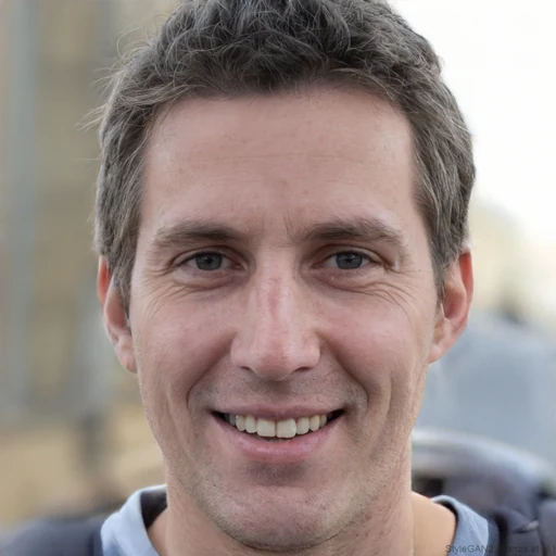 Lucas W.